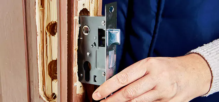 Garage Door Lock Replacement Kendale Lakes